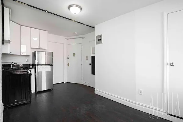 Rented by Alpha Properties NYC I LLC | media 31