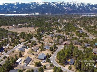 37 White Fir Loop, Donnelly, ID 83615