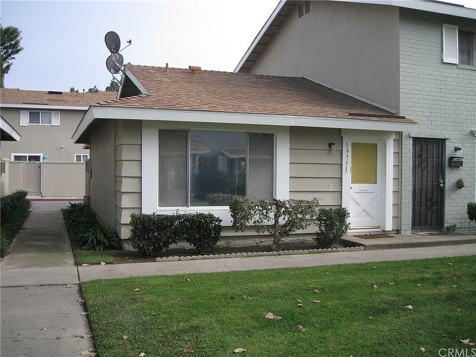 1st image of 19771 Inverness Ln