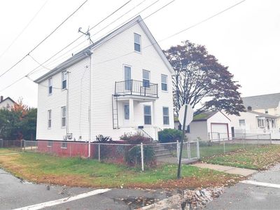 43 Brown St, East Providence, RI, 02914