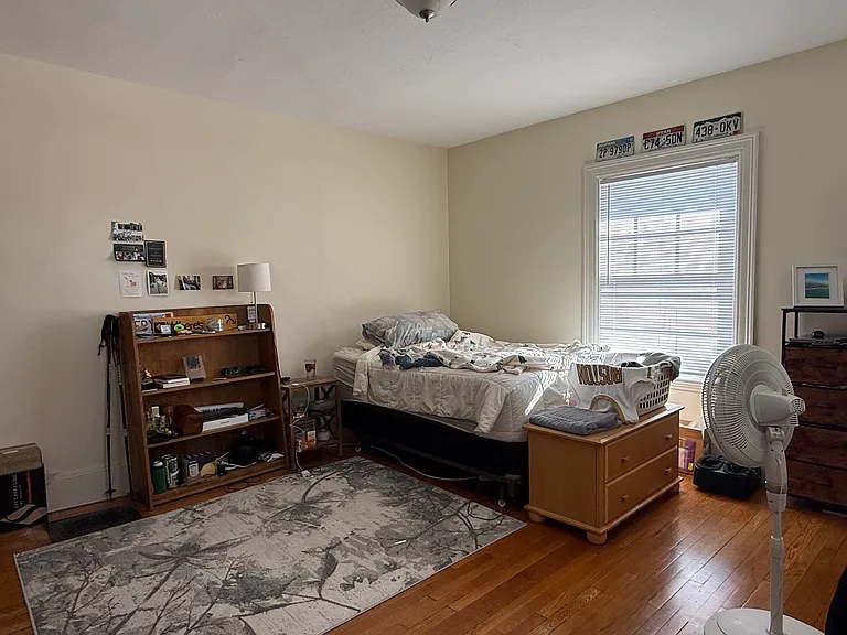 12 Braemore Rd #4 — Photo 18