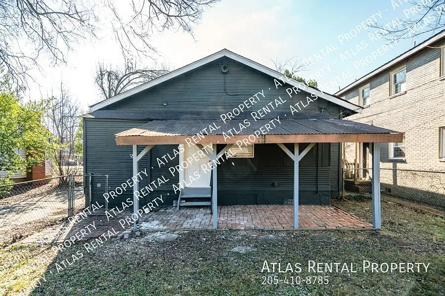 Fully Renovated 2-Bedroom Home with Fenced Yard & Storage! — Photo 4