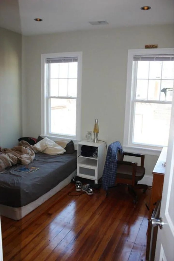 142 Hillside St #1A Boston MA 02120 — Photo 3