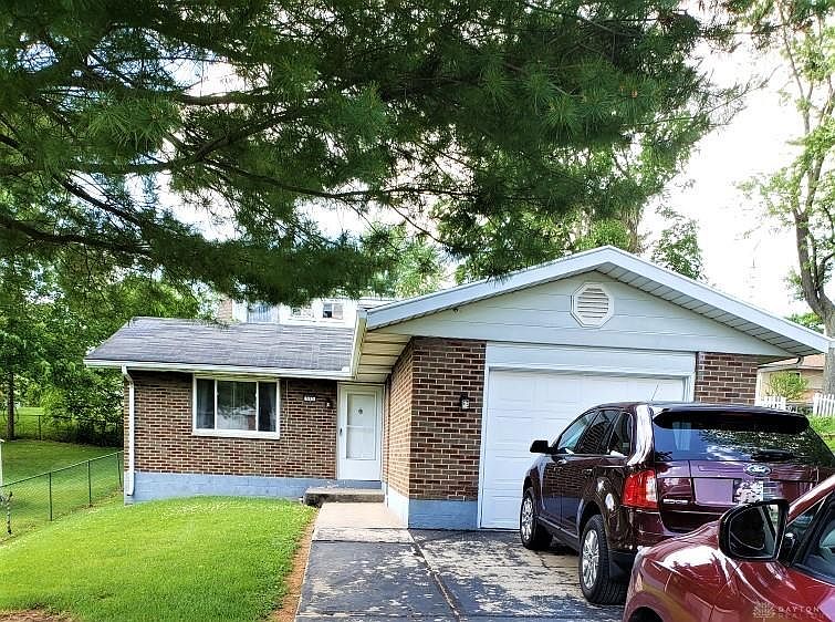1st image of 553 Fairfield Ave