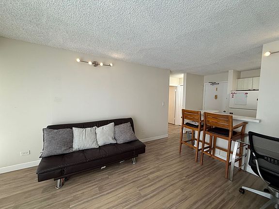 4th image of 725 Piikoi St APT 603