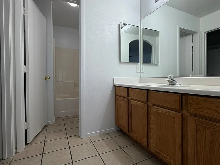 2561 Rosy Sunrise St — Photo 11