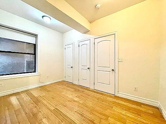 5th image of 116 E 83rd St APT 1