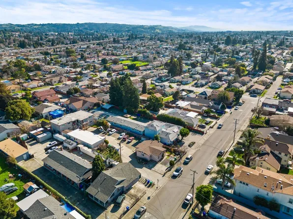 19064 Standish Ave, Hayward, CA 94541