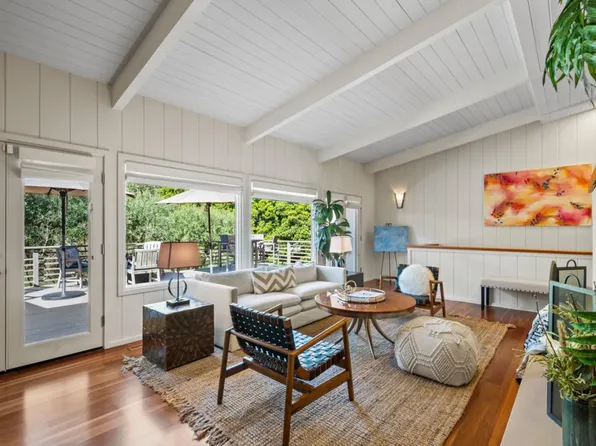 1123 Alta Mesa Rd, Monterey, CA 93940