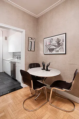 Sold by Empire State Properties | media 11