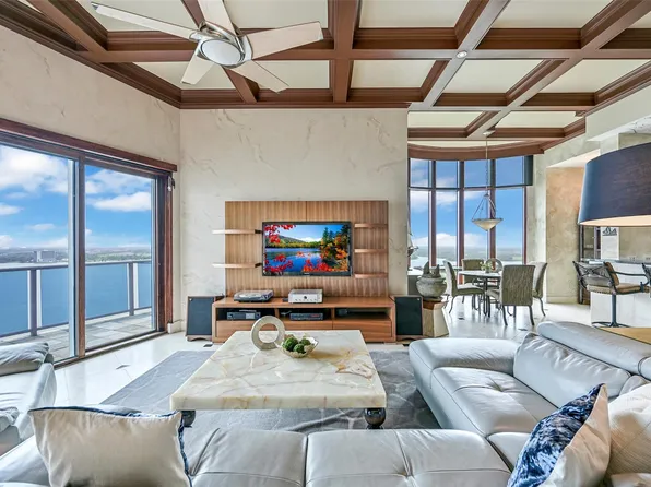 4821 Nasa Pkwy APT 18W, Seabrook, TX 77586