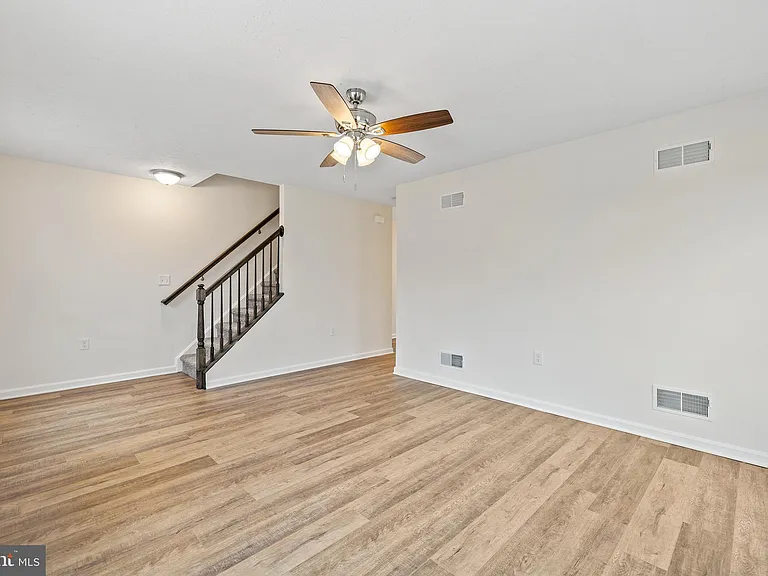 2904 Hickorywood Ln — Photo 13