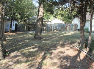 905 N Pierce St, Hutchinson, KS 67501