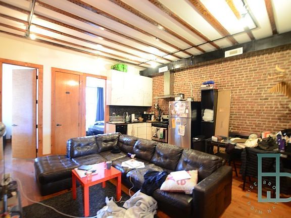 4th image of 479 Grand St #2L