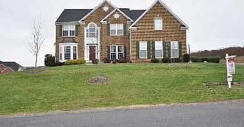 2nd image of 42945 Val Aosta Dr
