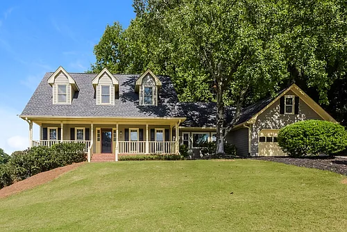 231 Amsterdam Dr SW Photo 1