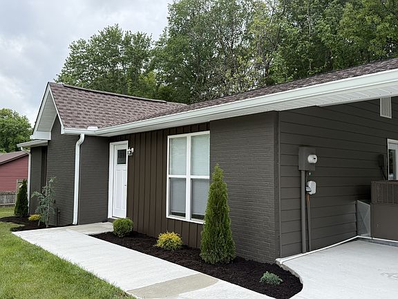 3rd image of 220 Briargate Way