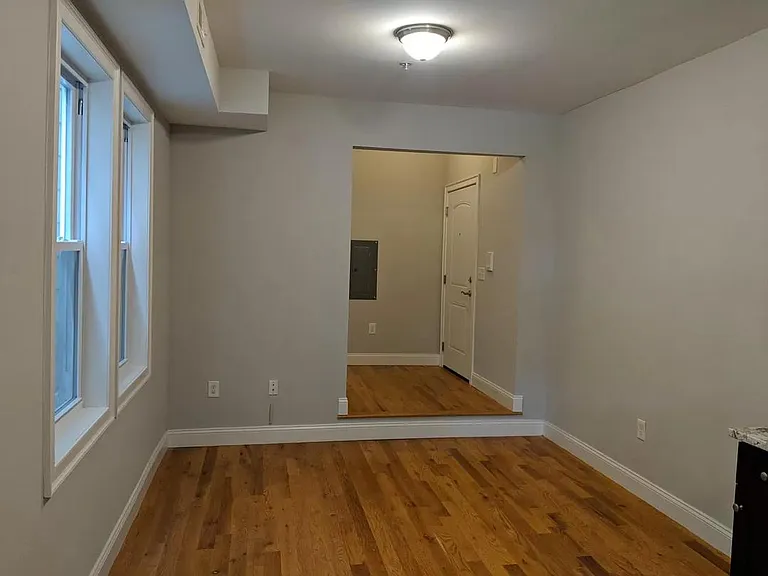 124 Union St #1 — Photo 5