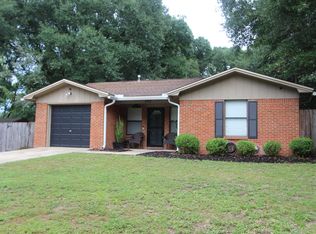 393 Crossland St, Crestview, FL 32539