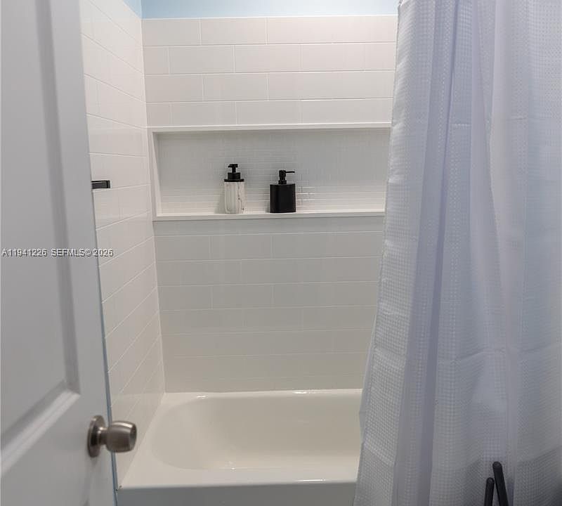 1st image of 250 NW 14th Way #250