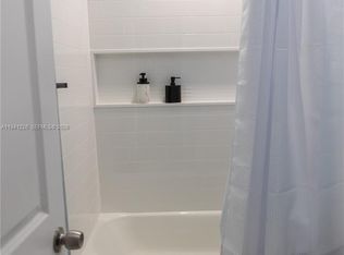 250 NW 14th Way #250, Dania, FL 33004