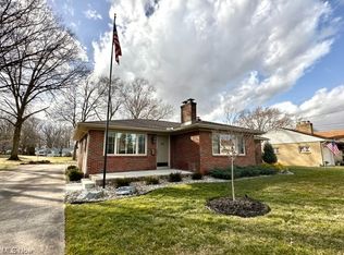 418 Isaac Ave, Niles, OH 44446