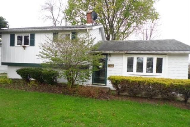 1st image of 13847 Donald Dr