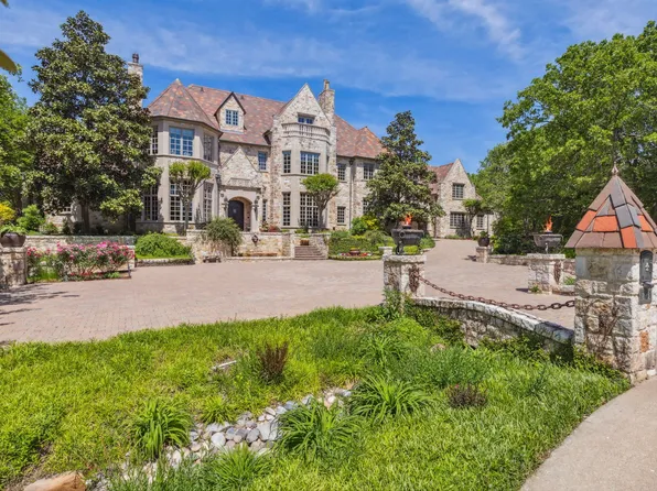 2505 Pelican Ct, Flower Mound, TX 75022