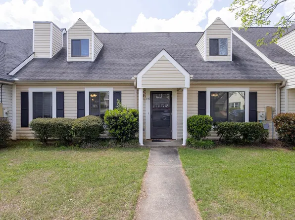 135 Sussex Dr, Warner Robins, GA 31088