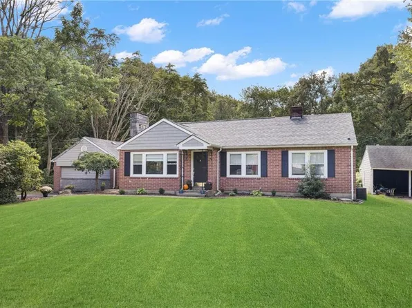 310 1st Ave, East Greenwich, RI 02818