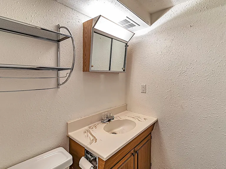 123 Orion St — Photo 19