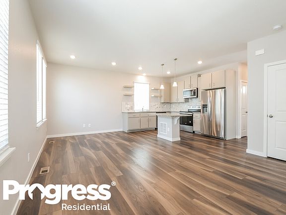 5th image of 18554 E 47th Pl