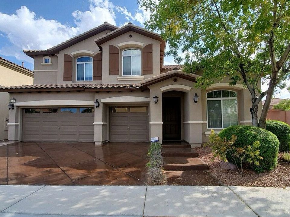 1st image of 11661 Bradford Commons Dr