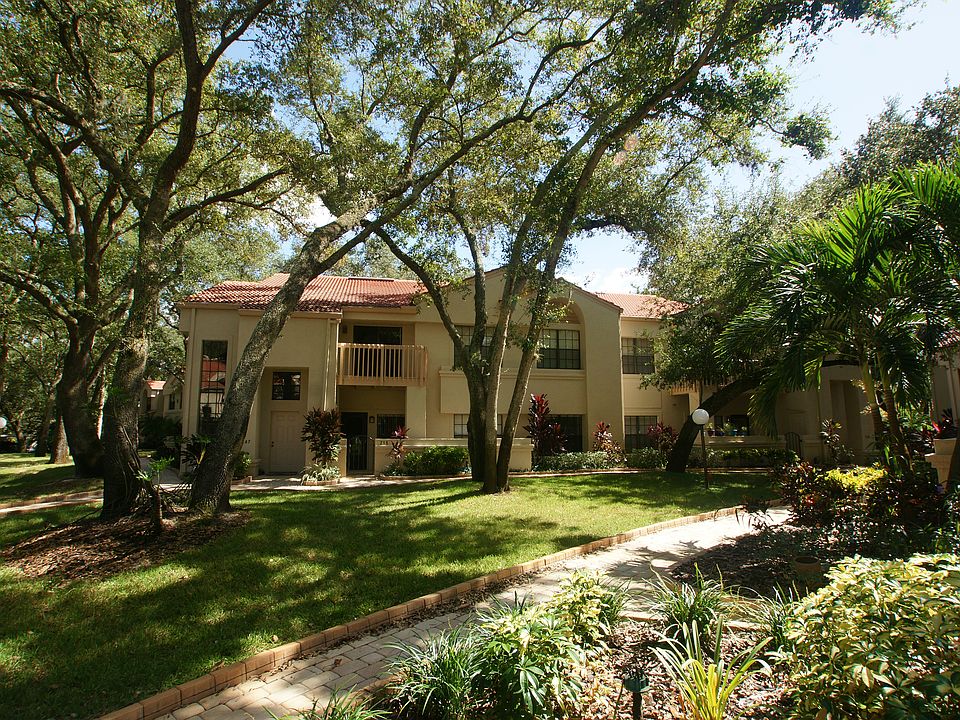 1st image of 261 Los Prados Dr