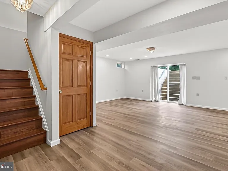 25825 Spring Farm Cir #BASEMENT — Photo 5