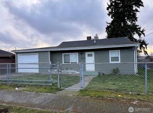 17333 33rd Ave S, Seatac, WA