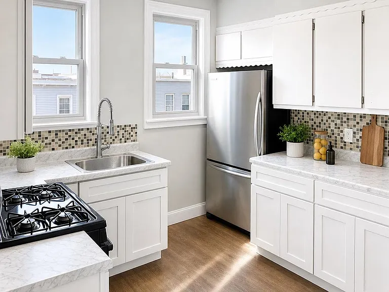 292 Linden Ave #4 — Photo 1