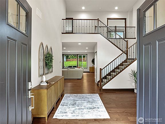 4th image of 21431 114th Avenue SE