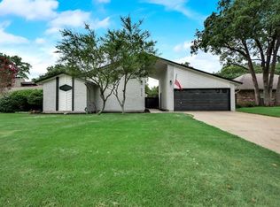 5916 Melstone Dr, Arlington, TX 76016