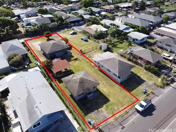 87-410 Kulaaupuni St, Waianae, HI 96792
