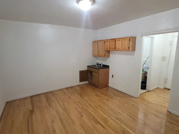 54 W 174th St, Bronx, NY 10453