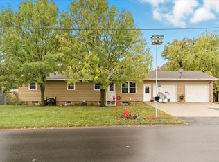 20611 Becker Lake Cir, Richmond, MN 56368