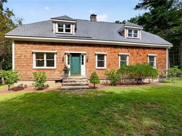 128 Botka Dr, Charlestown, RI 02813