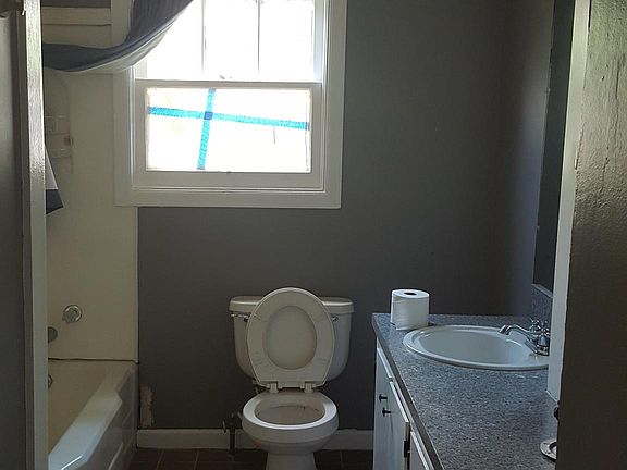 4th image of 510 Brook Ave