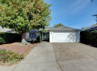 511 Mace Rd, Medford, OR 97501