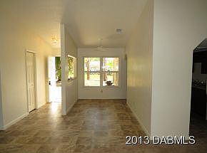 5th image of 2928 Victory Palm Dr