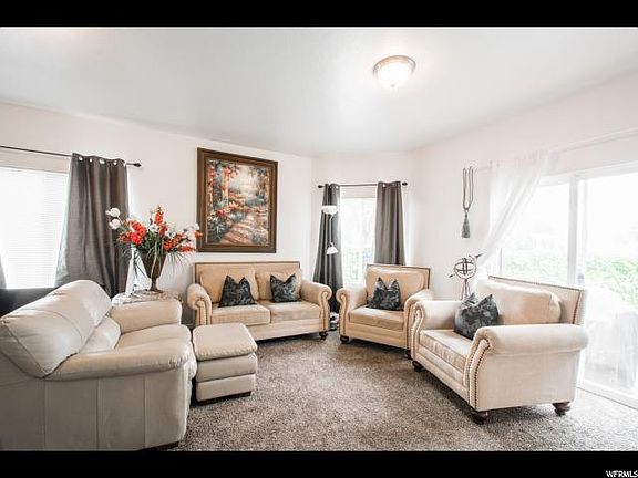 5th image of 400 Bayside Dr