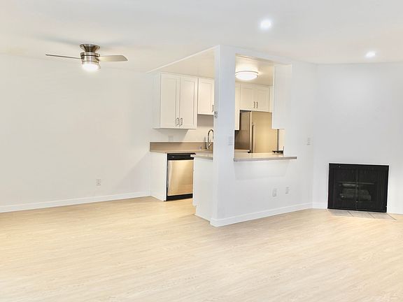 5th image of 3516 Jasmine Ave APT 104