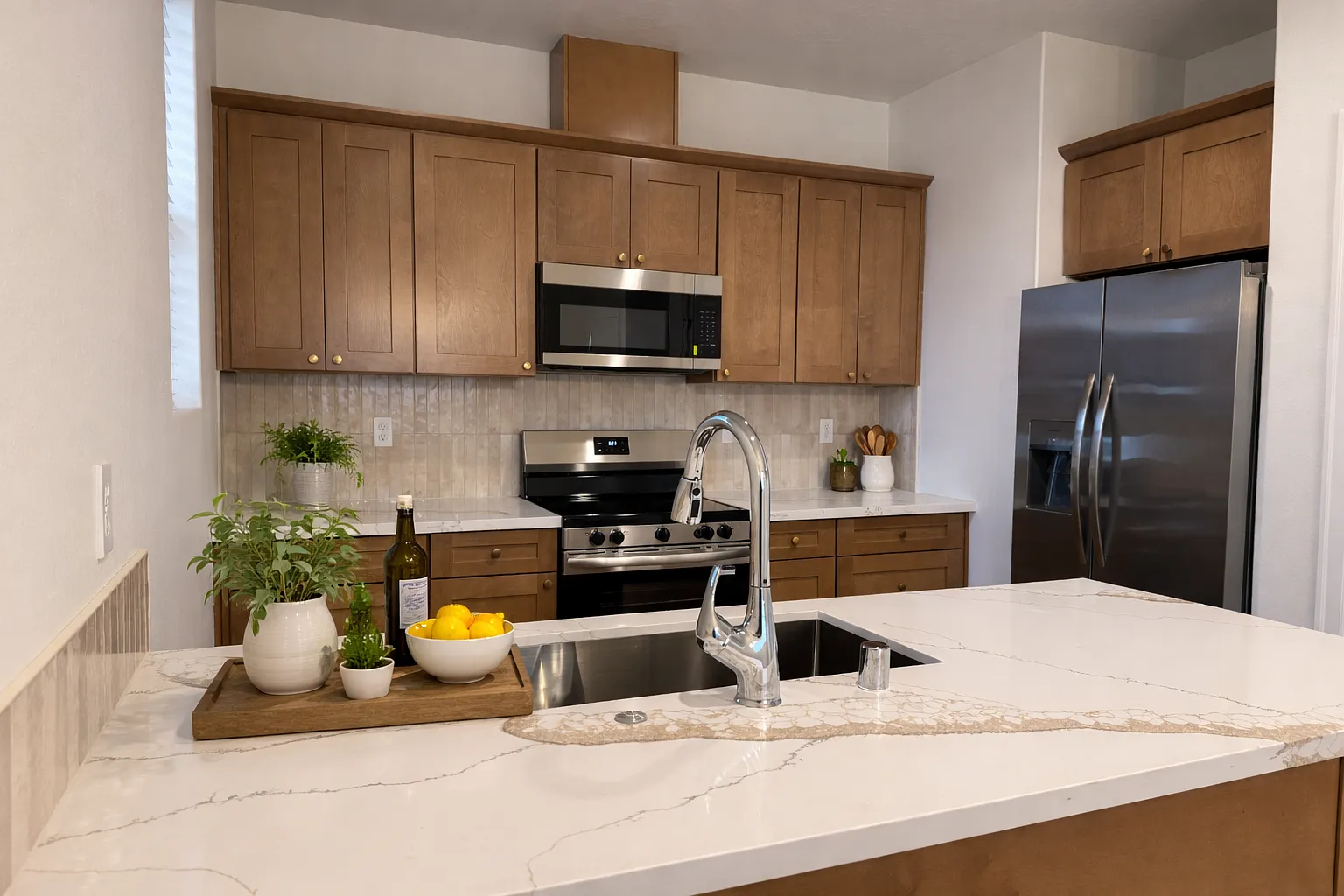 3 bed, 2.5 bath, 1473 sqft, $2,220 — Photo 3