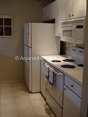 5th image of 902 28th St SE